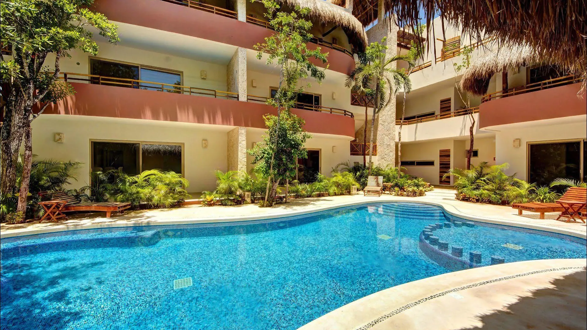 Nautica Village Tulum Mexiko